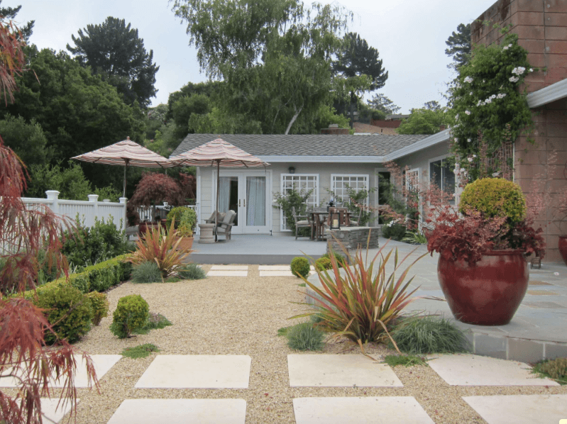 Amazing Backyard Design For Your House To Enjo5.jpg