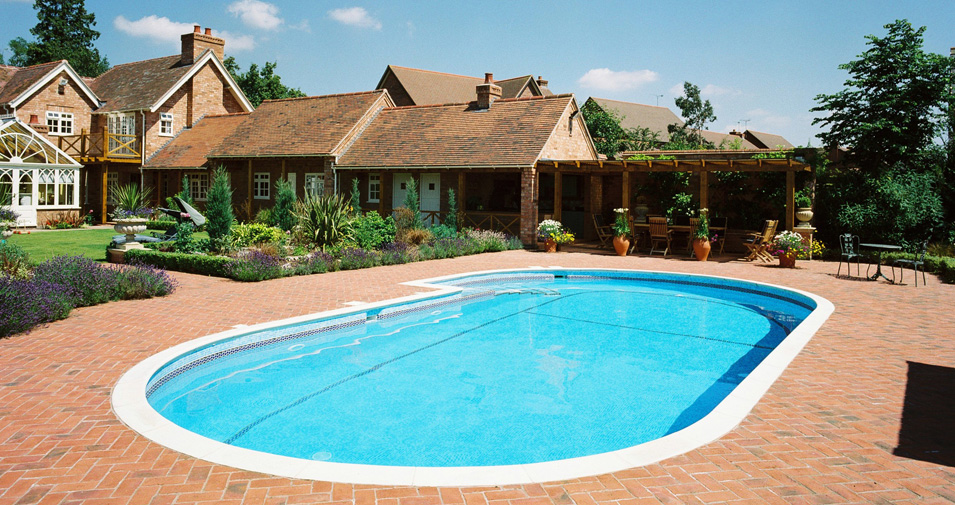 Outdoor Swimming Pool